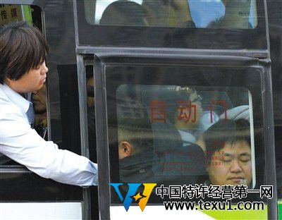 数十万北京上班族居住河北 每日“跨省”上班