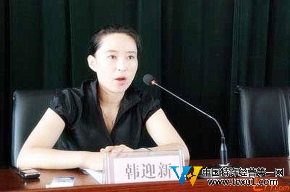媒体追问“最美”女市长背后的“贵人”是谁