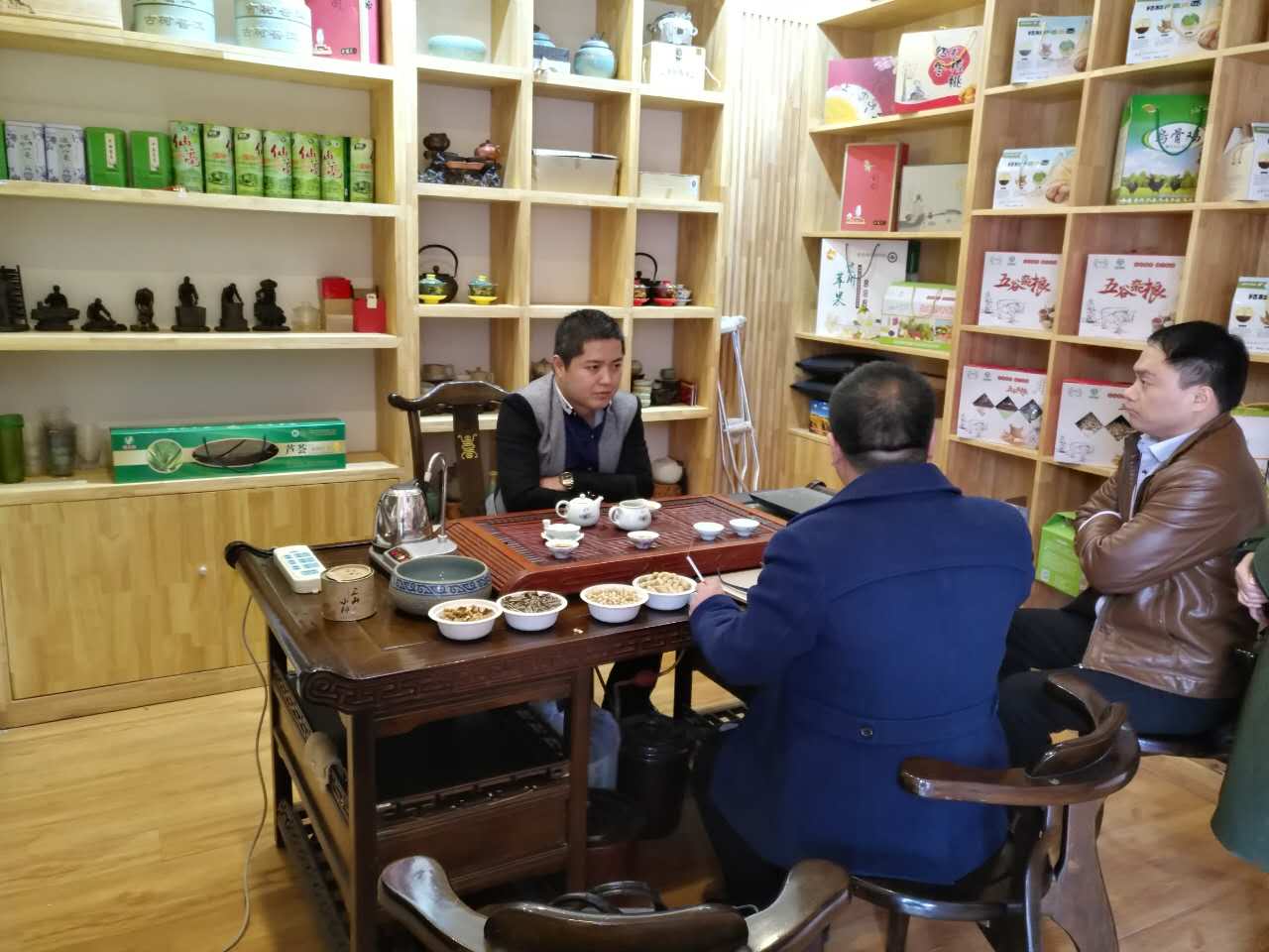 特许经营企业百家走访康宁生物